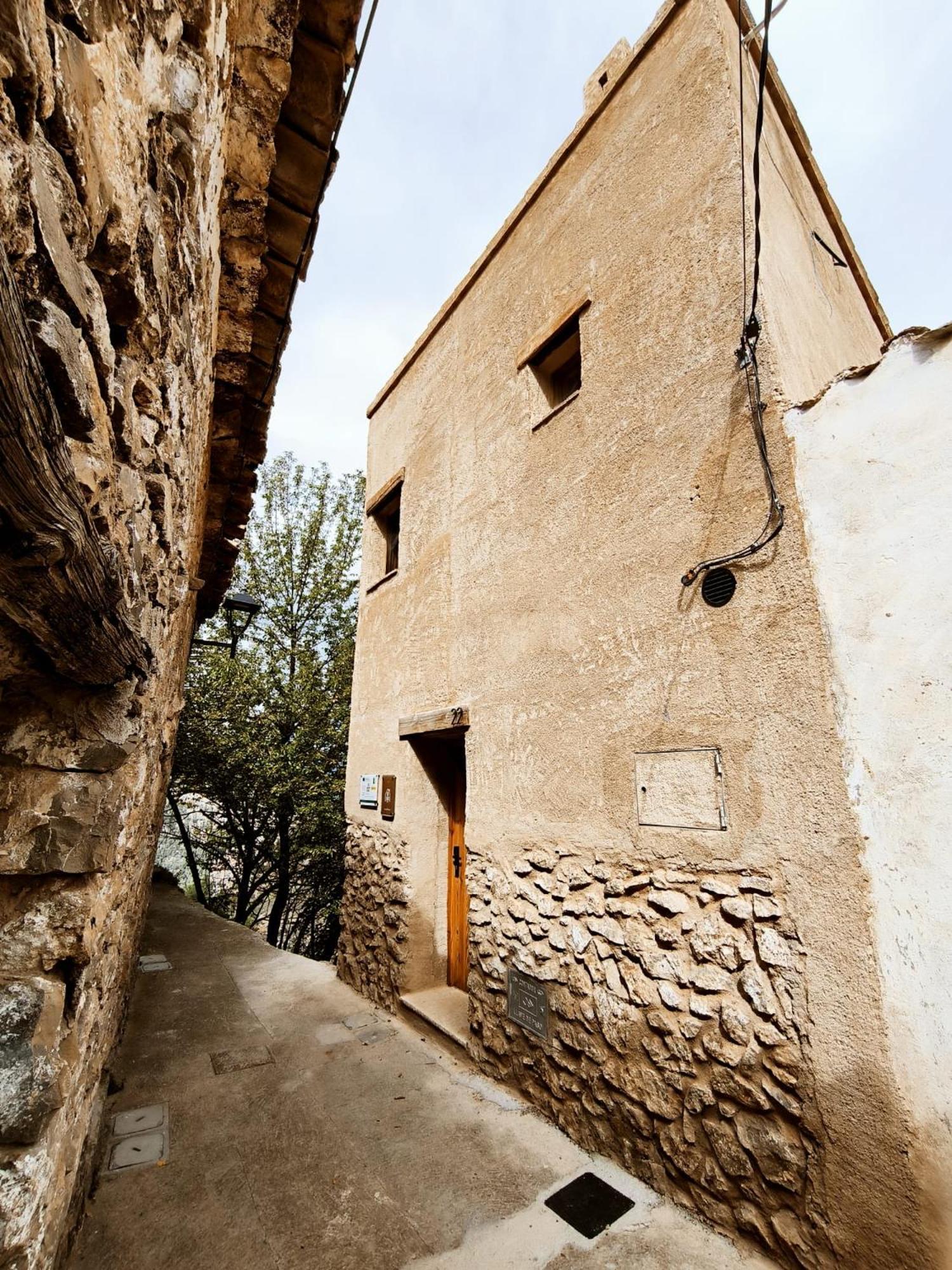 Cara Norte , Casa Rural-Castillo De Villamalefa Экстерьер фото
